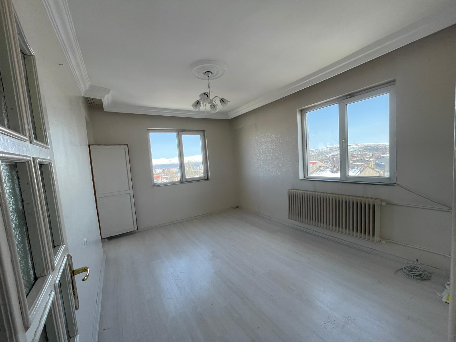 ABDURRAHMAN GAZİ'DE KİRALIK DAİRE